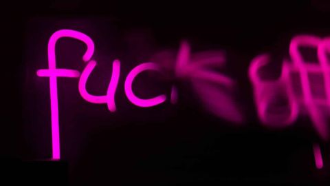 Graffiti ; Fuck off