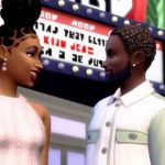 Un couple Sims se regarde amoureusement