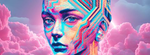 Un visage féminin digital sur fond de nuages roses